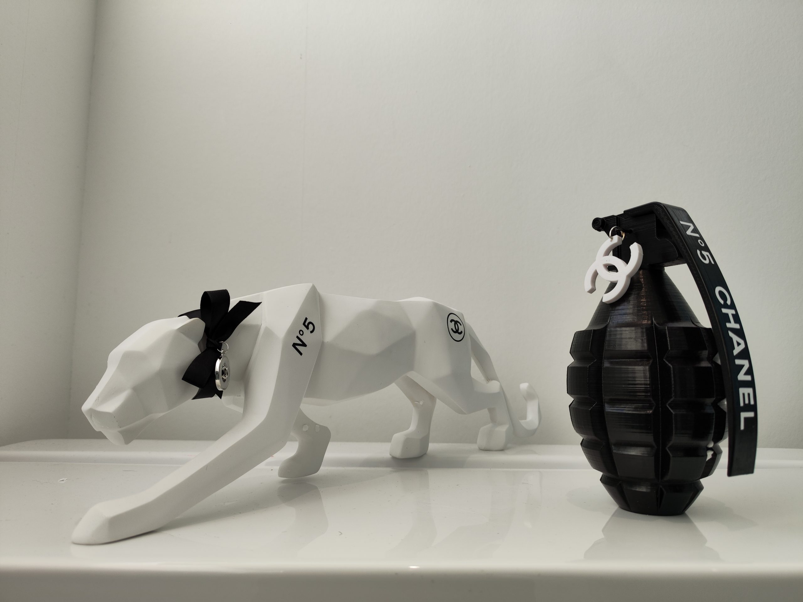 Grenade Full Black